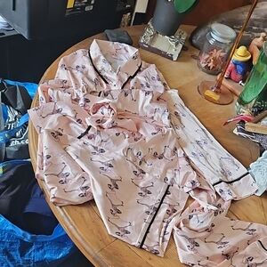 Bettie Page By Playful Promises Showgirls Pink Satin Pajama Set Black Accents 8